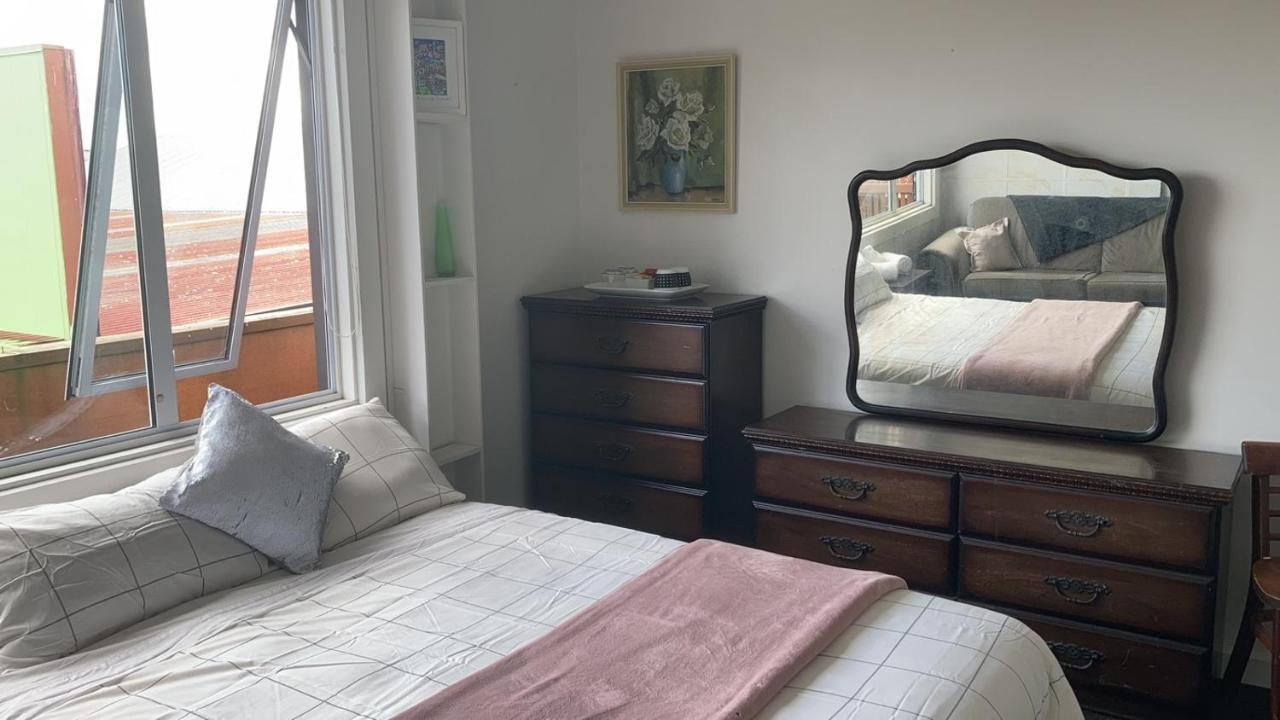 Downtown Backpackers & Accommodation Nelson Ngoại thất bức ảnh